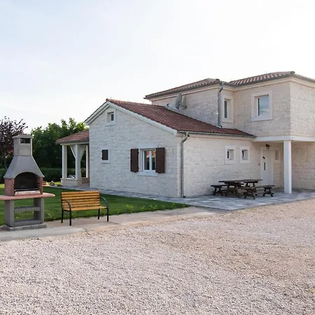 Whitestone * Šibenik